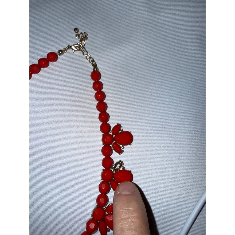 Red Floral Statement‎ Necklace Gold Tone Bib Resin Bead Cluster Adjustable 18in